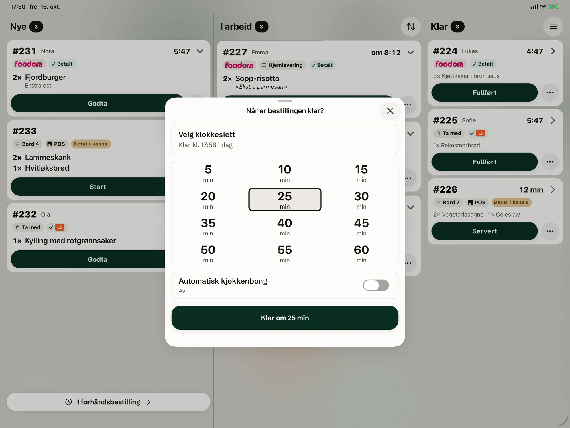 The ready-time picker on the kitchen screen: 5 to 60 minutes, 25 minutes chosen, and the 'Ready in 25 min' button.